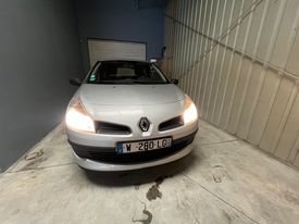 A vendre Renault Clio à Pussay 91740