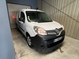 A vendre Renault Kangoo à Pussay 91740