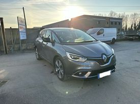 A vendre Renault Scenic à Pussay 91740