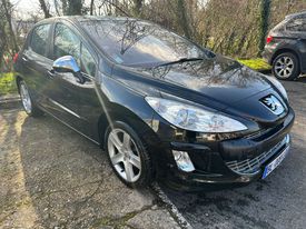 A vendre Peugeot 308 à Pussay 91740
