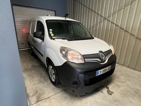 A vendre Renault Kangoo à Pussay 91740