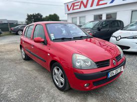 A vendre Renault Clio à Pussay 91740