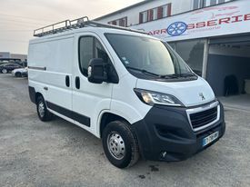 A vendre Peugeot Boxer à Pussay 91740